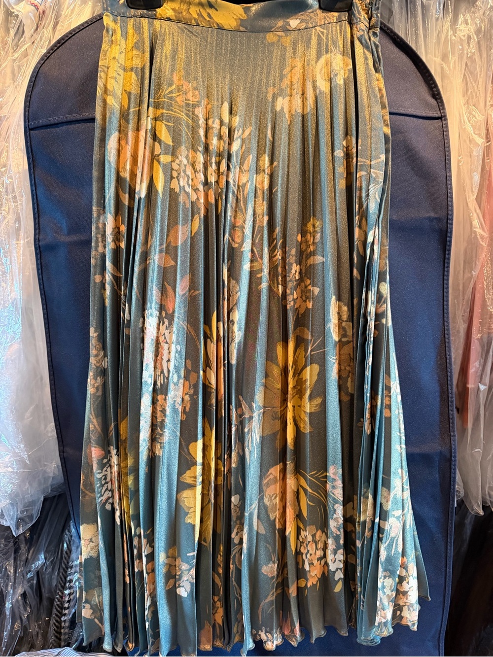 Zara Pleated Floral Midi Skirt Large